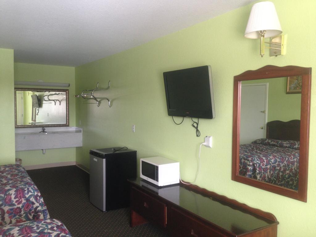 Budget Inn Donalsonville Екстериор снимка